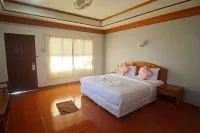 klong Dao Beach Resort - 2-Star