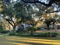 Cozy Apartment Located in Downtown Laurel