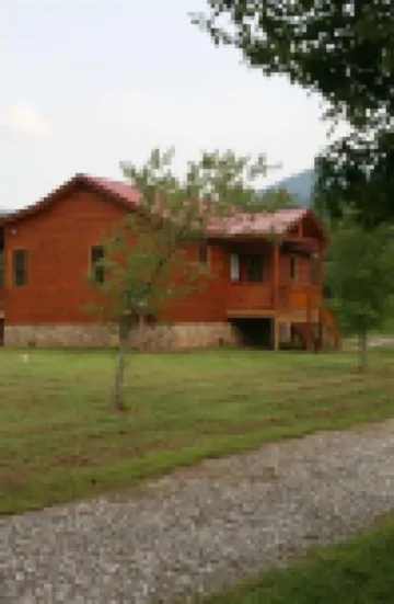 Blairsville,GA Cabin Near All  Popular Georgia Mountains Activities on Hwy. 348