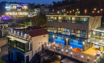 Den Pension in Daebu Island (Yeongheung Island)