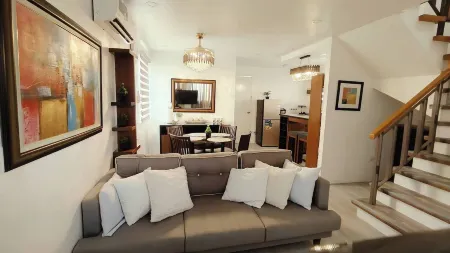 3-Bedroom House in NorthPoint Отели рядом с достопримечательностью «Руинс»