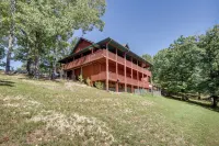 Beaver Lake Home w/ Game Room, Boat Slip & Views! - Pet-friendly