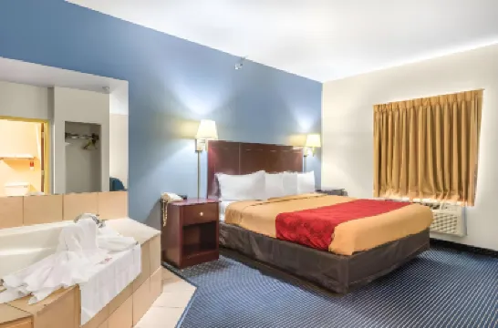 Econo Lodge Inn & Suites Pritchard Road North Little Rock Hotels in 