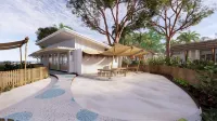 Outrigger Phi Phi Island Resort