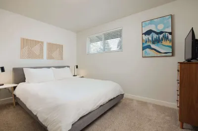 10min to Downtown Bend Chic 2bdr Hôtels à : 
