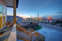 Dean Marlin by AvantStay Stunning Old Town Home