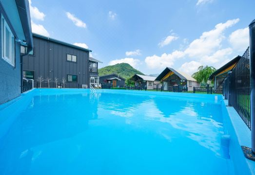 애견 글램핑 이미지