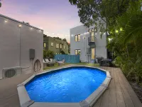 Spacious Villa with Pool and Game Room - Charming Miami Retreat
