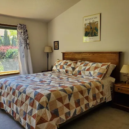 Gresham House: Your home away from home... A comfy, cozy corner of Gresham.