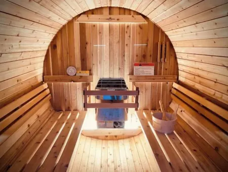 Tatum’s Retreat -SAUNA- Hiking-Wineries- Unit B