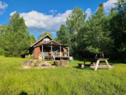 Chalet-7 Min to Ski Stratton-Woodstove-Firepit-Brook on Property-Views-Dogs OK