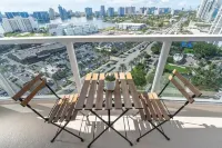 SUNNY ISLES MIAMI - Beach Front Resort