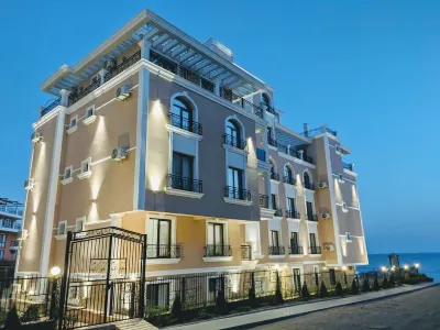 "Vista Mare New vacation apartment right on the beach in the Mary Beach property Hotels in Yurta