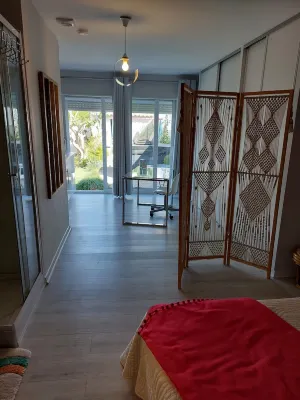 Studio Tout Confort Dans Villa Avec Jardin