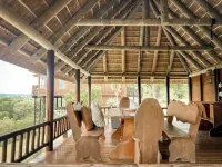 Tranquil forest retreat -Panoramicmountain views