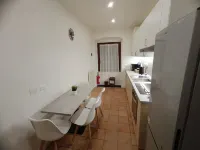 Byron's Holiday House (Ground Floor) Hotels in Gorizia