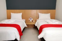 Kiyana Premiere Hotel Batang