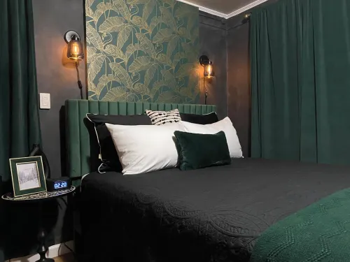 Emerald Oasis, Stylish & Clean close to NYC & airports