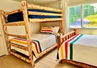 West Glacier Getaway: Mountain & Golf Course Views Hotels near Siyeh Pass