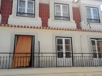 Vistas de Lisboa Hostel Hotels near Alfama