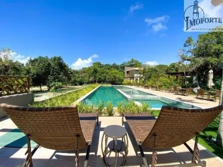 New gourmet house with sea view next to the castle