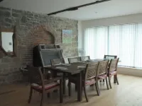 Stunning duplex apartment in listed building Hotels in Penryn
