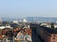 VISIONAPARTMENTS Wolframplatz - self check-in 뷔르클리플라츠 주변 호텔