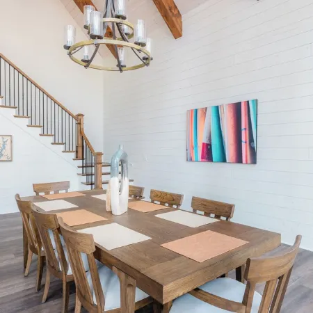 Spacious Luxury Lakefront Home w/ Hottub, Outdoor Sauna, & Gym Near Clemson