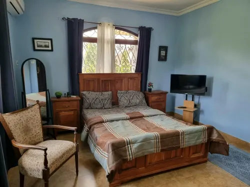 Gorgeous and tranquil compound in the beautiful Peduase area. Hotels in Aburi