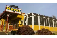 Juniper Motel Madras