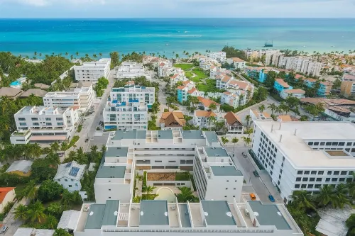 2BR Gardenia Retreat - Picuzzi & Pool