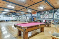 Massive Hatfield 'Loon Lodge' w/ Roller Rink