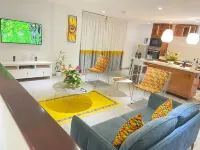 3 min walk to restaurants, ATM, Shops, pharmacy, prime area