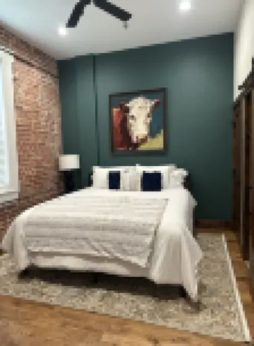 Cozy 2-bedroom apartment in Aubrey with WiFi, AC