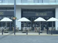 A cosy 2 bedroom apartment in  Dainfern. Caters for small family or couples