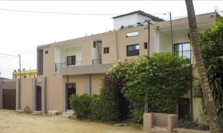 HIGH STANDING APARTMENT CI