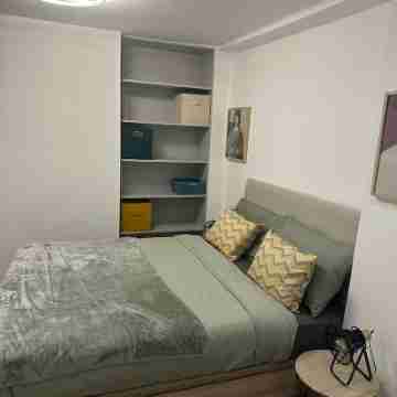 Stylish Renovated Apartment in Chiado Rooms