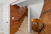 Spacious 4-bedroom townhome with amenities in Waterville Estates.