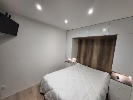 Le 108: Ground floor apartment with large terrace on the seafront Отели рядом с достопримечательностью «Aqualand Port Leucate»