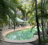 Charming villa with WiFi and AC in serene Mooloolaba Beach