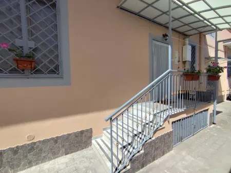 Vacation Home Southern Geko Отели рядом с достопримечательностью «Piazza Santa Croce»