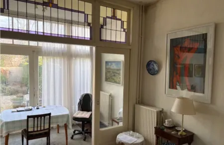 Family home on Nassaulaan Отели в г. Алкмар