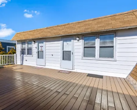 Couples retreat + Pets OK! Center of Town: Unit #2 Hotels in Brigantine