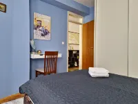 Apartment in Sarajevo located in a peaceful neighborhood, Cengic Vila. Hotel a 