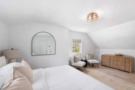 Charming 3-bedroom house with saltwater pool