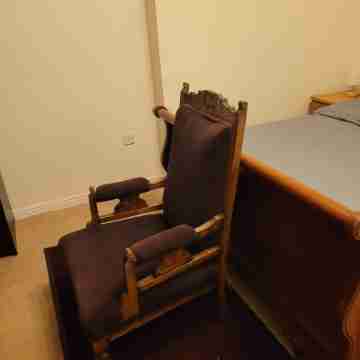 Beautiful cozy en-suite room near Basingstoke hospital (10mins walk Rooms