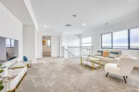 StayAU 5BR Family Getaway GreaterGeelong in Duneed - 2-Star