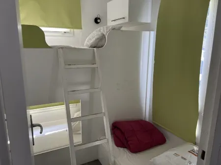 Chalet Familial au Calme Отели в г. Эрдеван