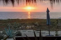 Lu Vee Oasis - Beach