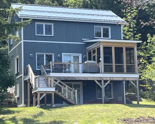 Newer Construction waterfront house with AC and WiFi in Barnstead Hotels in Barnstead